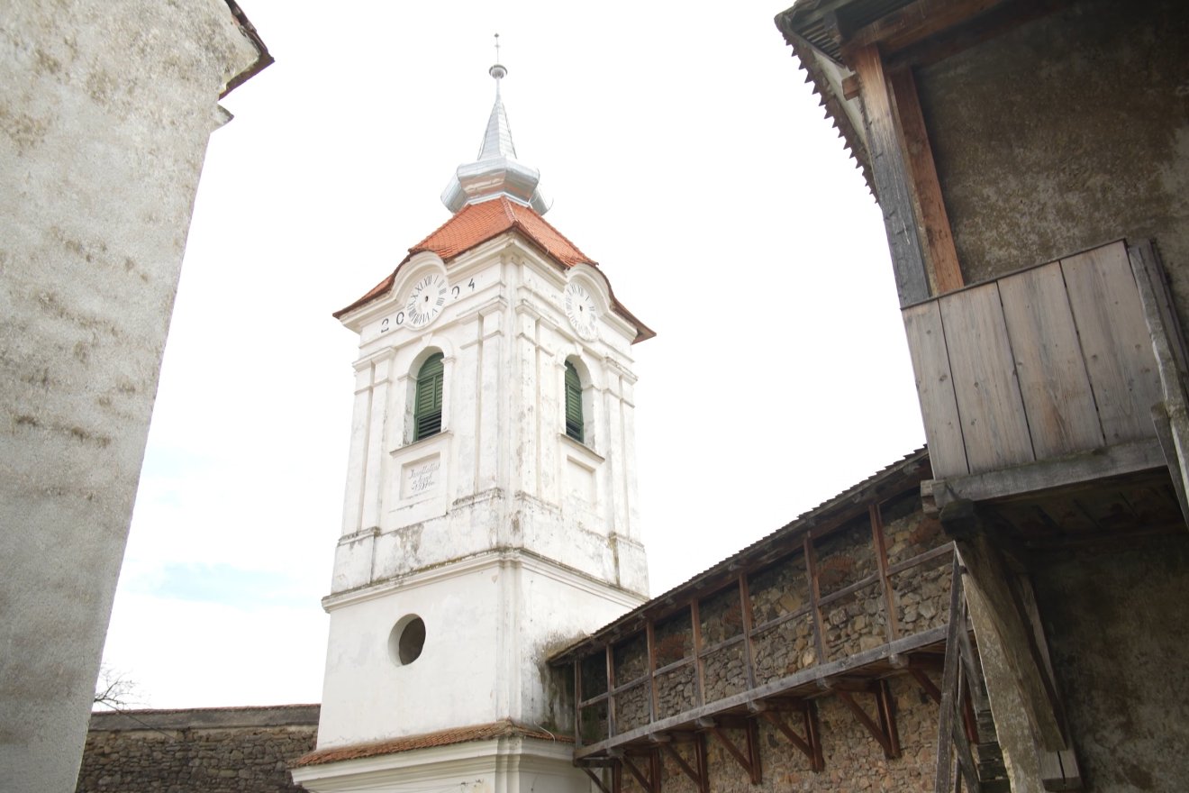 Az elmúlt tíz évben számos elemét sikerült felújítani az erődtemplomnak &bullet;  Fotó: Tuchiluș Alex