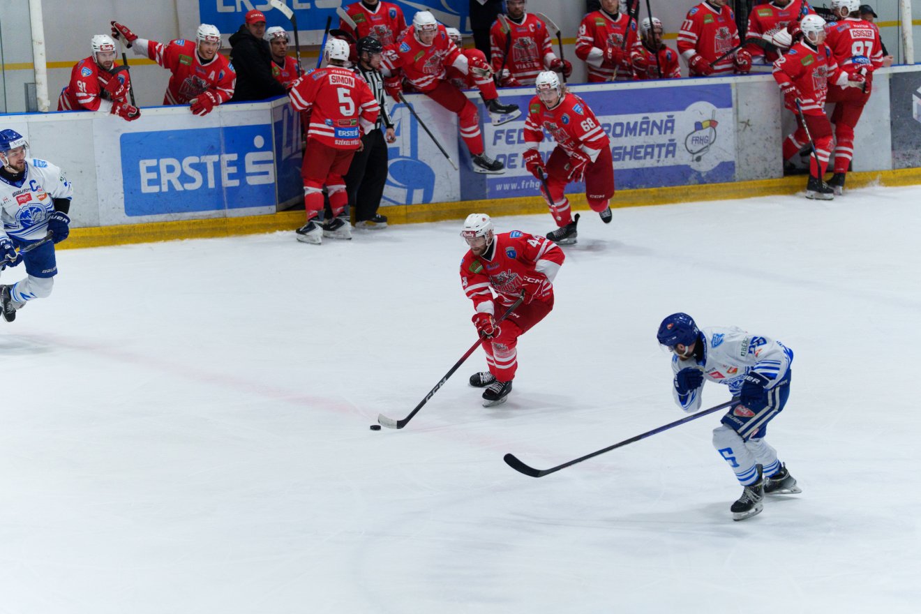 &bullet;  Fotó: Tuchiluș Alex