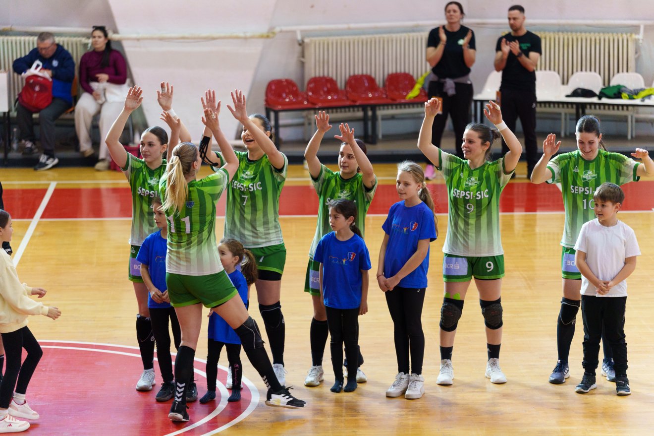 &bullet;  Fotó: Tuchiluș Alex