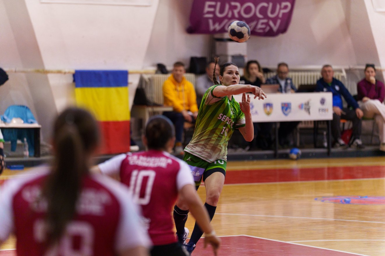 &bullet;  Fotó: Tuchiluș Alex