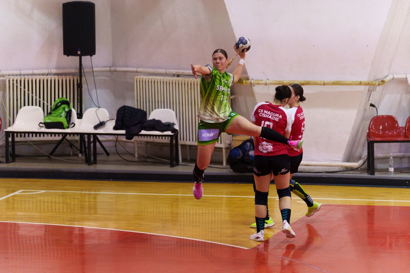 &bullet;  Fotó: Tuchiluș Alex