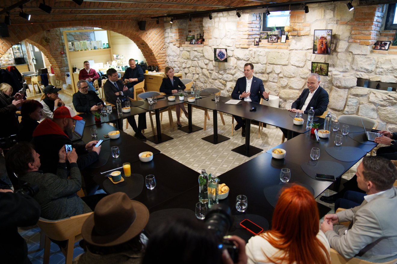 &bullet;  Fotó: Tuchiluș Alex