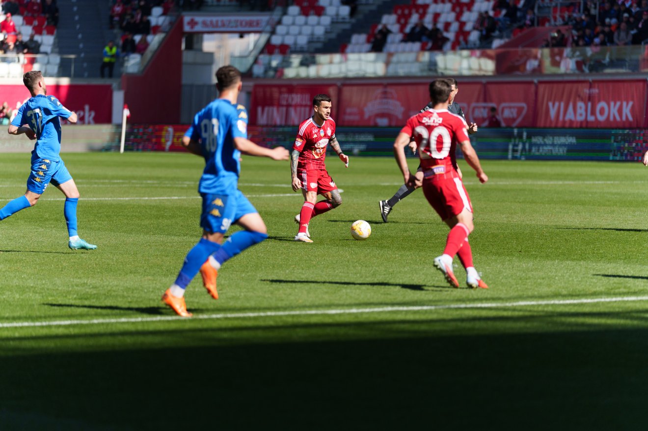 &bullet;  Fotó: Tuchiluș Alex