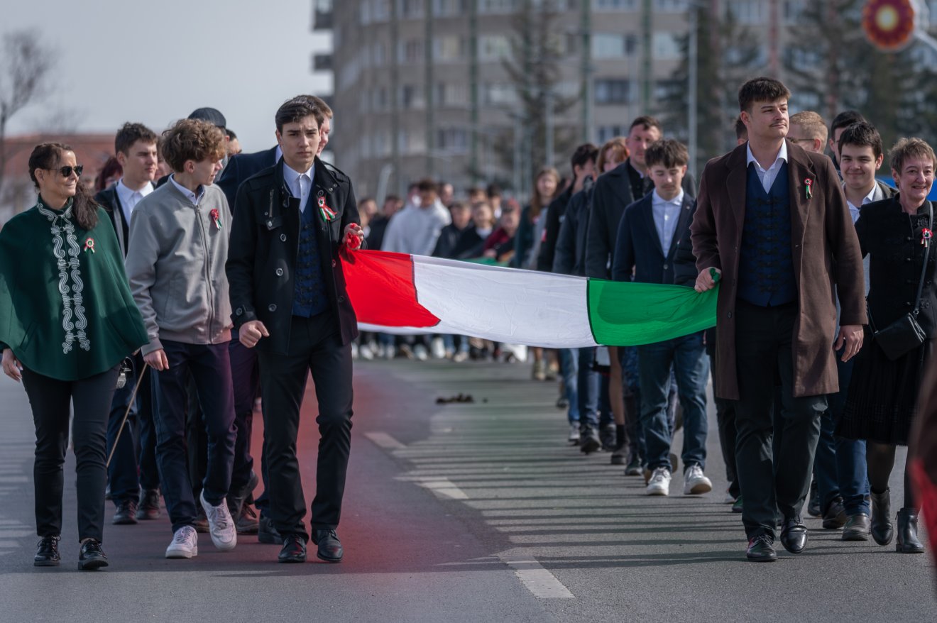 &bullet;  Fotó: Pinti Attila