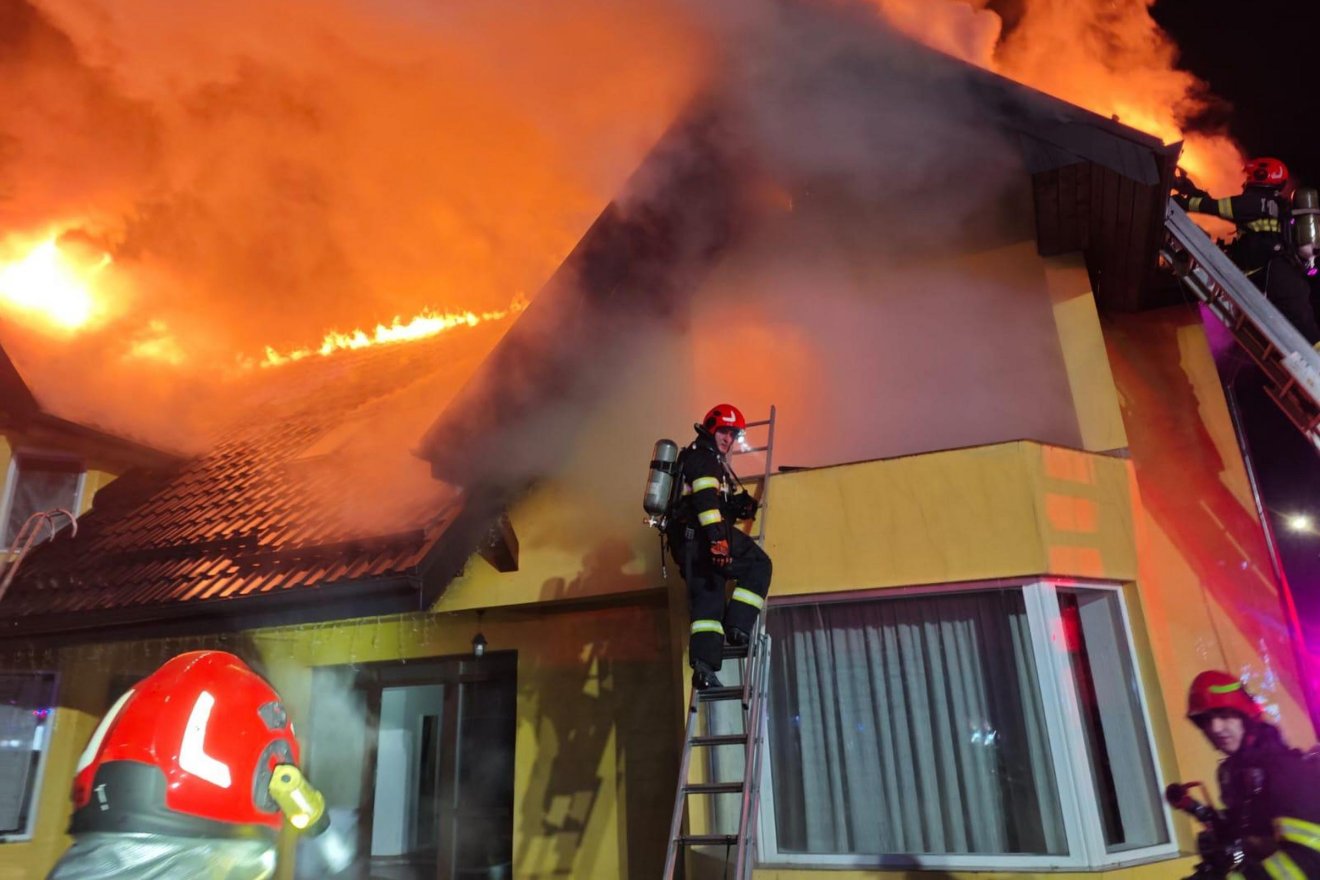 &bullet;  Fotó: Marsovásárhelyi tűzoltóság