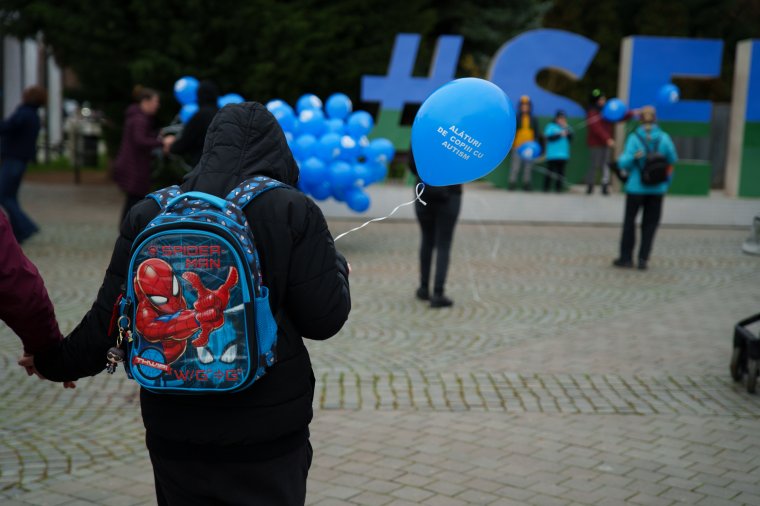 Minden egyes délutánjuk be van táblázva – élet az autizmus spektrumzavaros gyermekkel