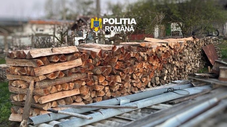 Kéttucatnyi házkutatás magyar többségű falvakban és városban