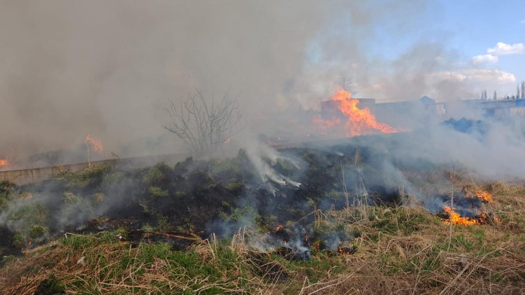 Már több mint két napja küzdenek a tűzzel a ludasi hulladéklerakónál