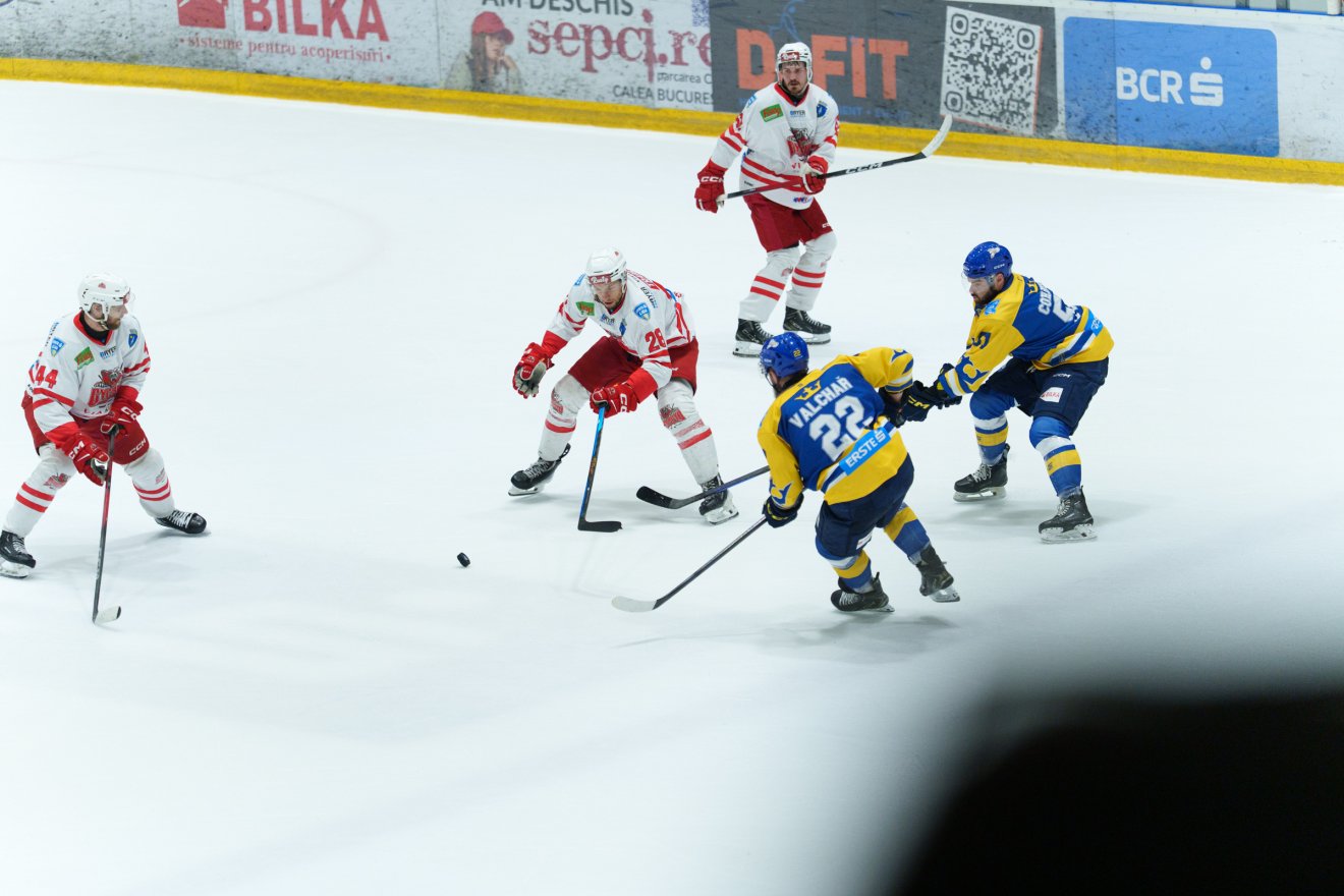 &bullet;  Fotó: Tuchiluș Alex