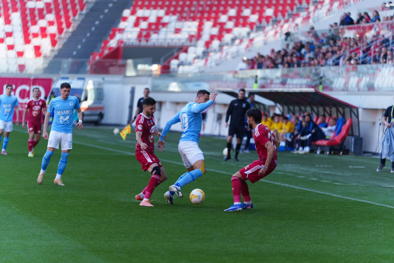 &bullet;  Fotó: Tuchiluș Alex