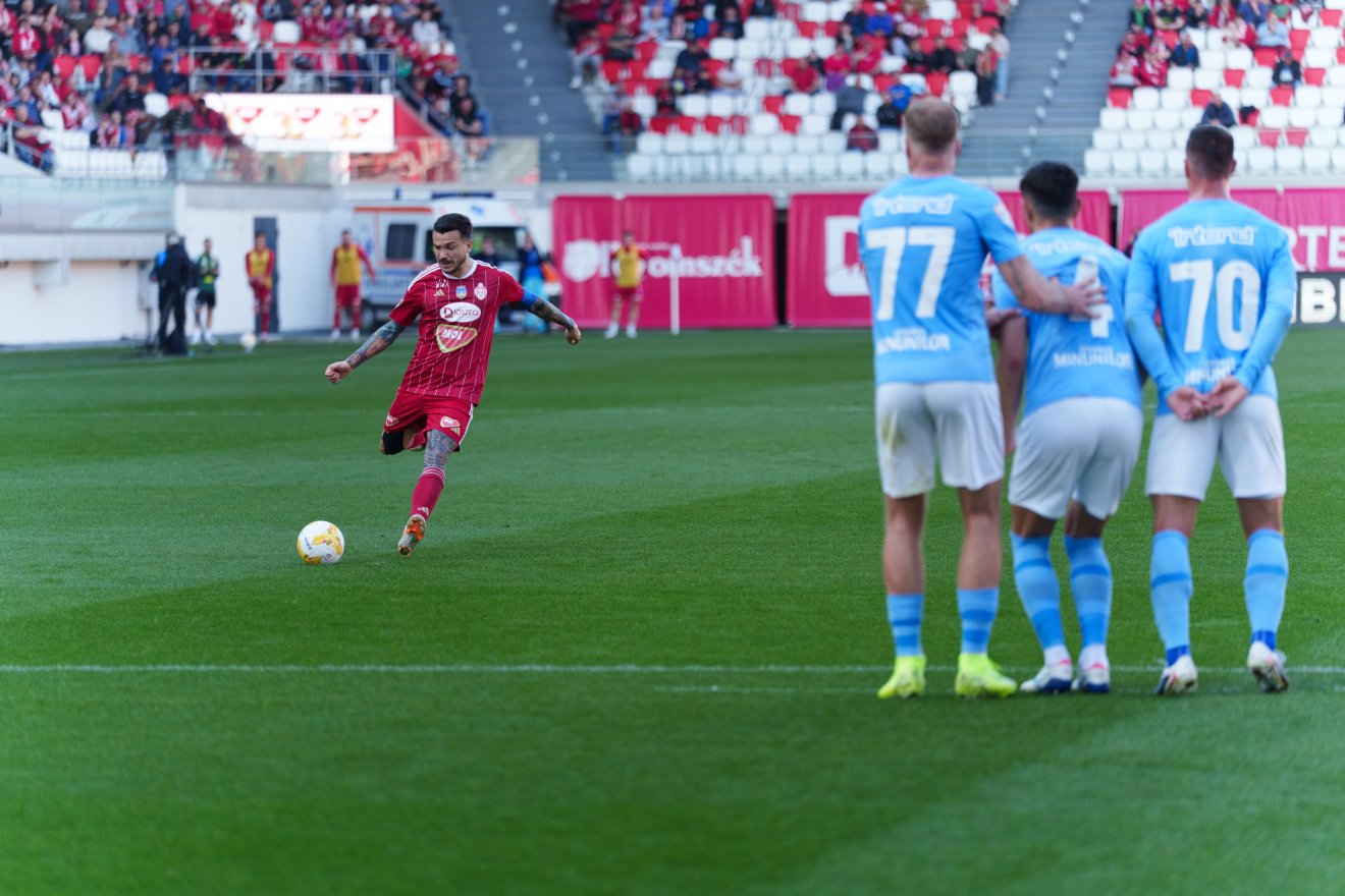 &bullet;  Fotó: Tuchiluș Alex