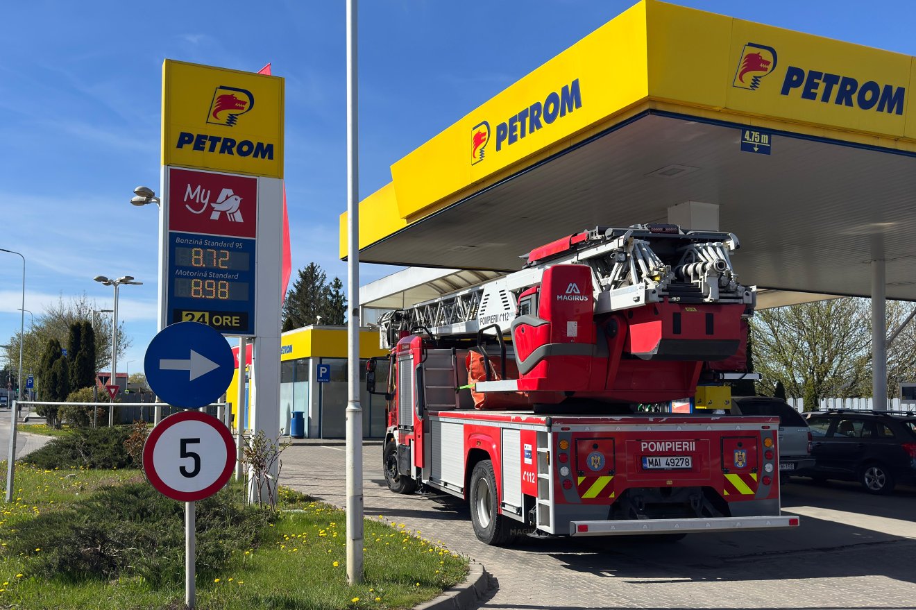 Sepsiszentgyörgyön hétfőn délelőtt fennakadás nélkül lehetett tankolni &bullet;  Fotó: Farkas Orsolya