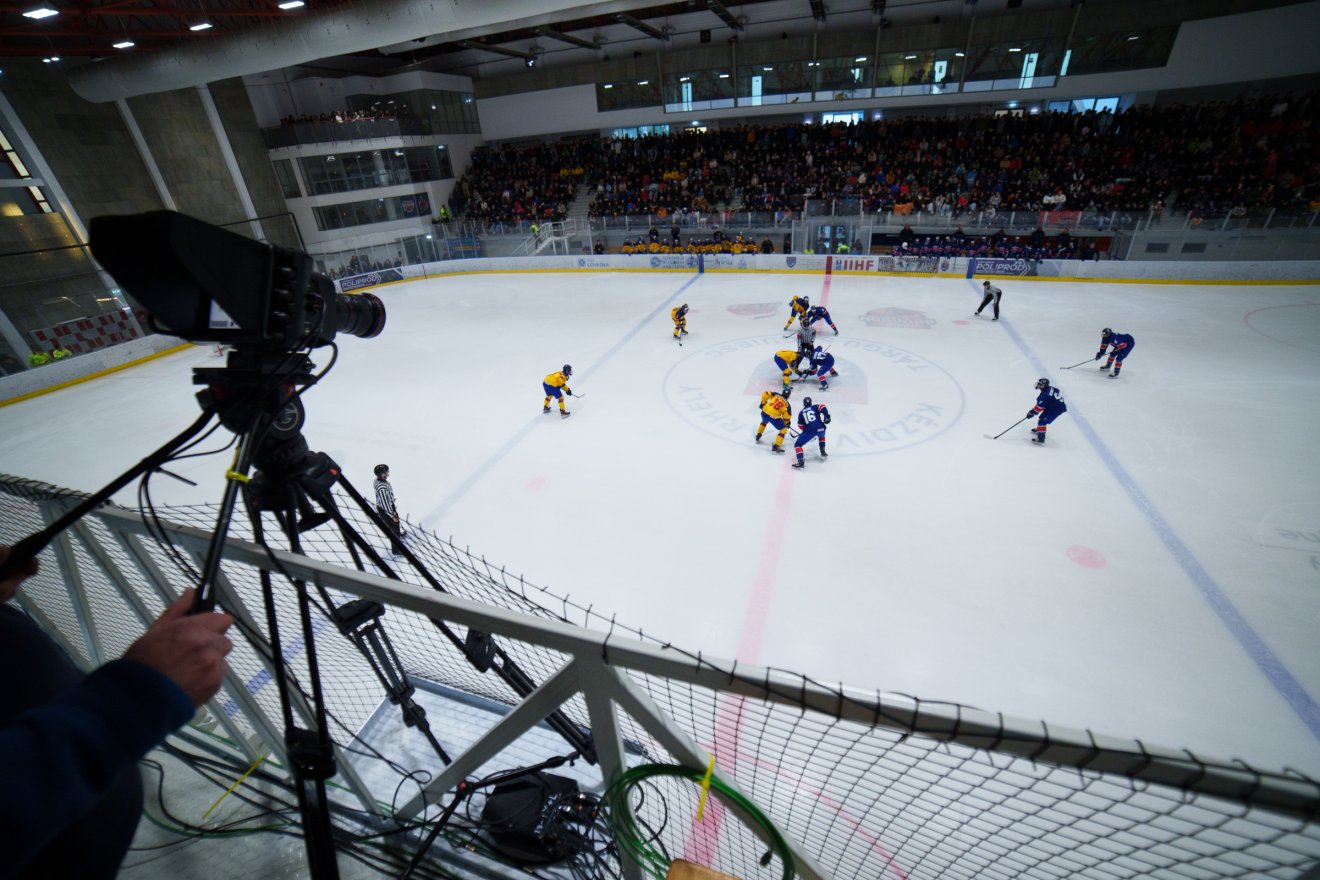 &bullet;  Fotó: Tuchiluș Alex