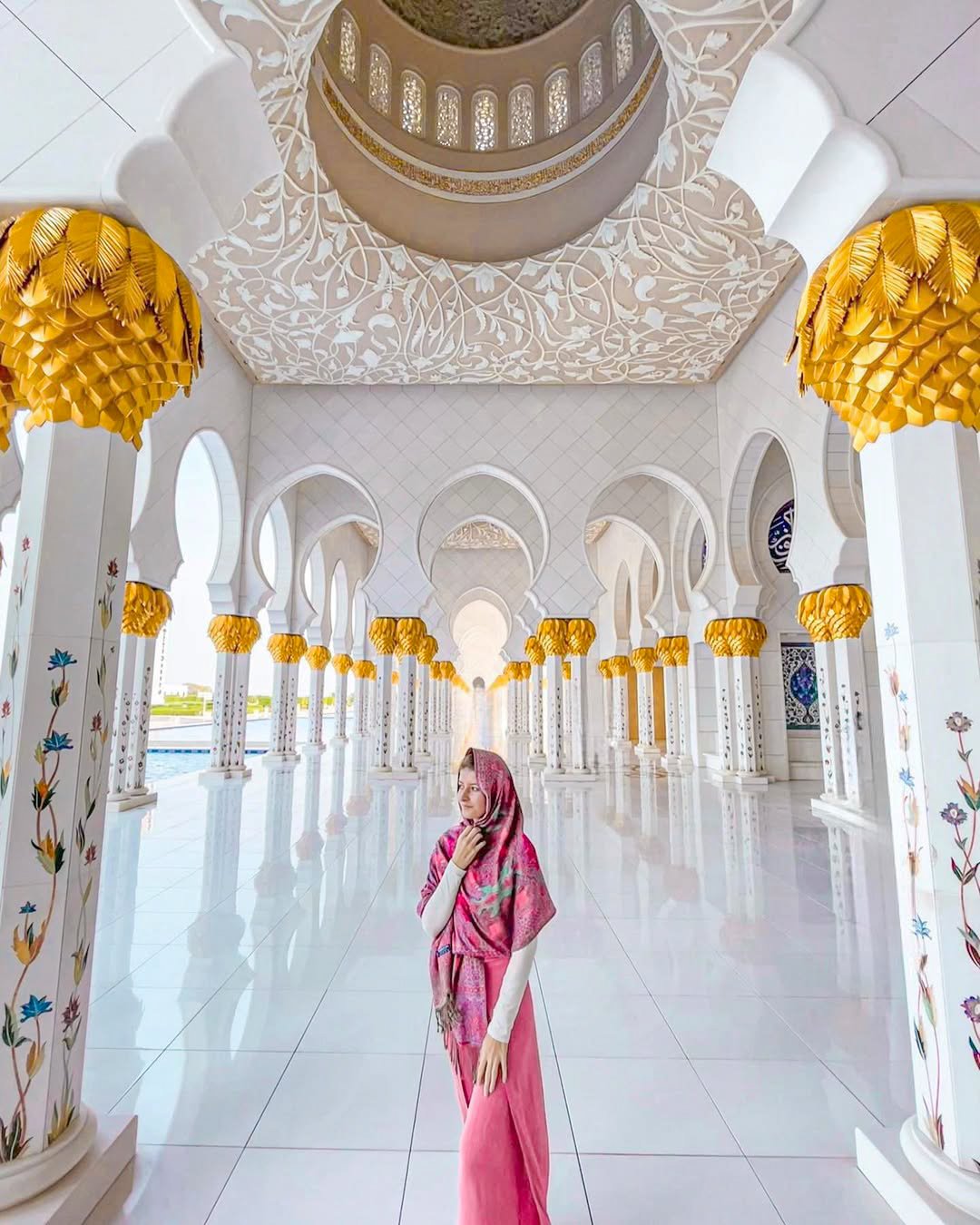 Nyitottak a különböző kultúrák felfedezésére (Abu Dhabi, Egyesült Arab Emírségek) &bullet;  Fotó: Discover Instaspots archívuma