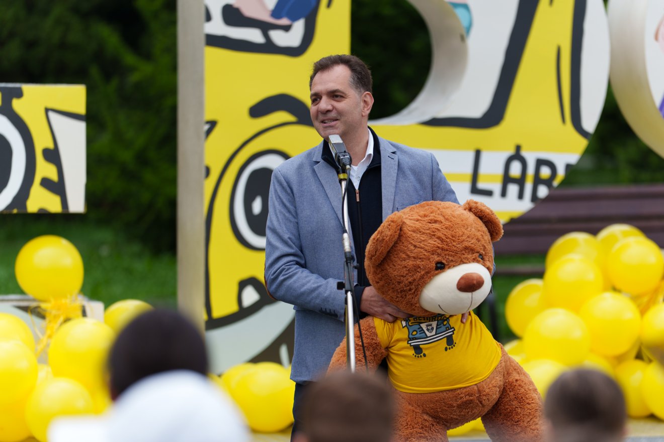 Antal Árpád polgármester köszönetet mondott a szervezőknek és résztvevőknek is &bullet;  Fotó: Tuchiluș Alex