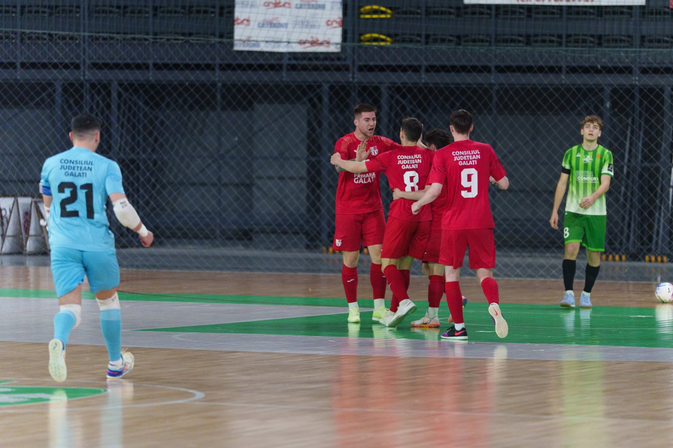 &bullet;  Fotó: Tuchiluș Alex