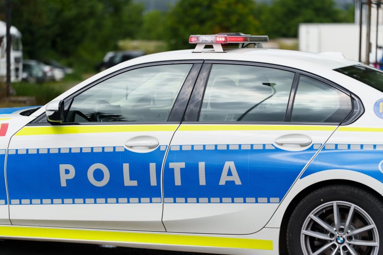 A forgalomból szűrték ki, majd kísérték haza házkutatásra Călin Georgescut