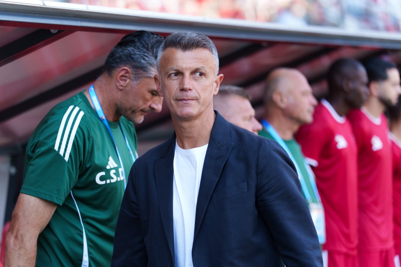 Ovidiu Burcă vezetőedző kisebb keretgondokkal köszködik &bullet;  Fotó: Tuchiluș Alex
