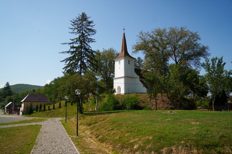Felújított templomának köszönhetően új korszak nyílhat Szacsva életében