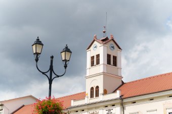 Vasárnap még kitart a rossz idő, de hamarosan visszatér a meleg