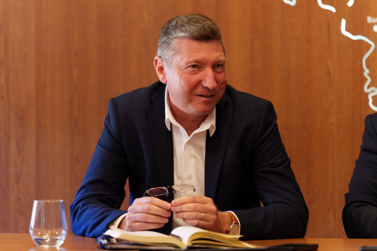 A szakmai szervezetekkel szoros kapcsolatot ápol az RMDSZ. Most is a motoros egyesületektől érkező megkeresésre reagáltak a törvénymódosításokkal – mondta Gál Károly &bullet;  Fotó: Tuchiluș Alex