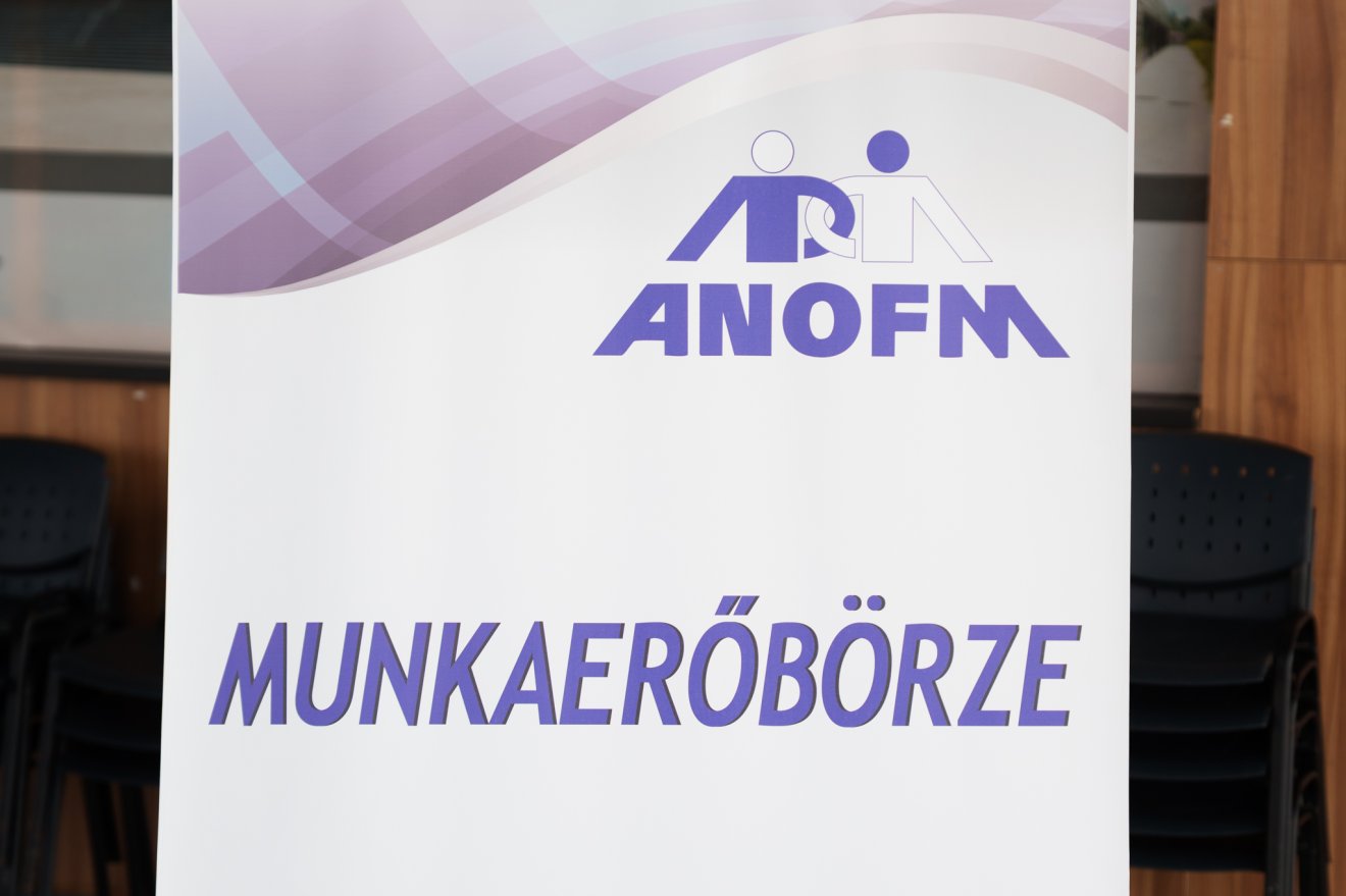 Idén először rész a végzősöknek, fiataloknak szóló munkabörze a karriernapoknak &bullet;  Fotó: Tuchiluș Alex