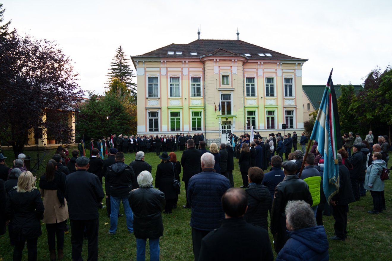 Sokan voltak aazok, akik értékelni tudták az 56-os hősök áldozatát &bullet;  Fotó: Tuchiluș Alex