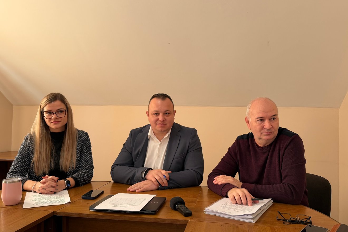 A túlzott adóemelés ellen tiltakozik az EMSZ