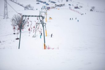 Síszezon Háromszéken: van működő pálya, de egyre szűkül a választék