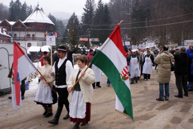 Disznóvágó fesztivál Bálványosfürdőn