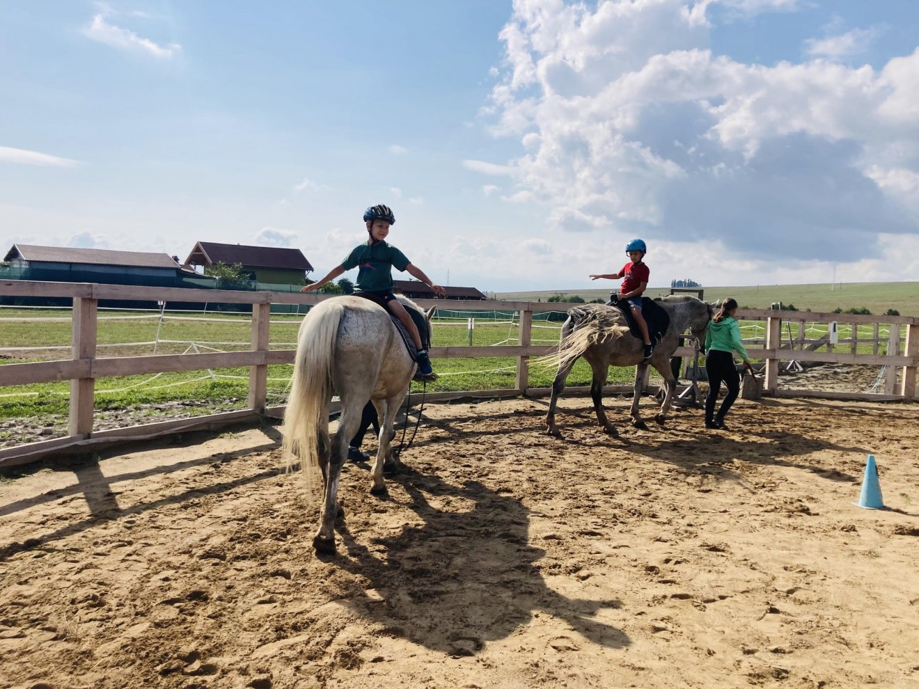Haladó egyensúlygyakorlatok •  Fotó: TulipRide Facebook-oldal