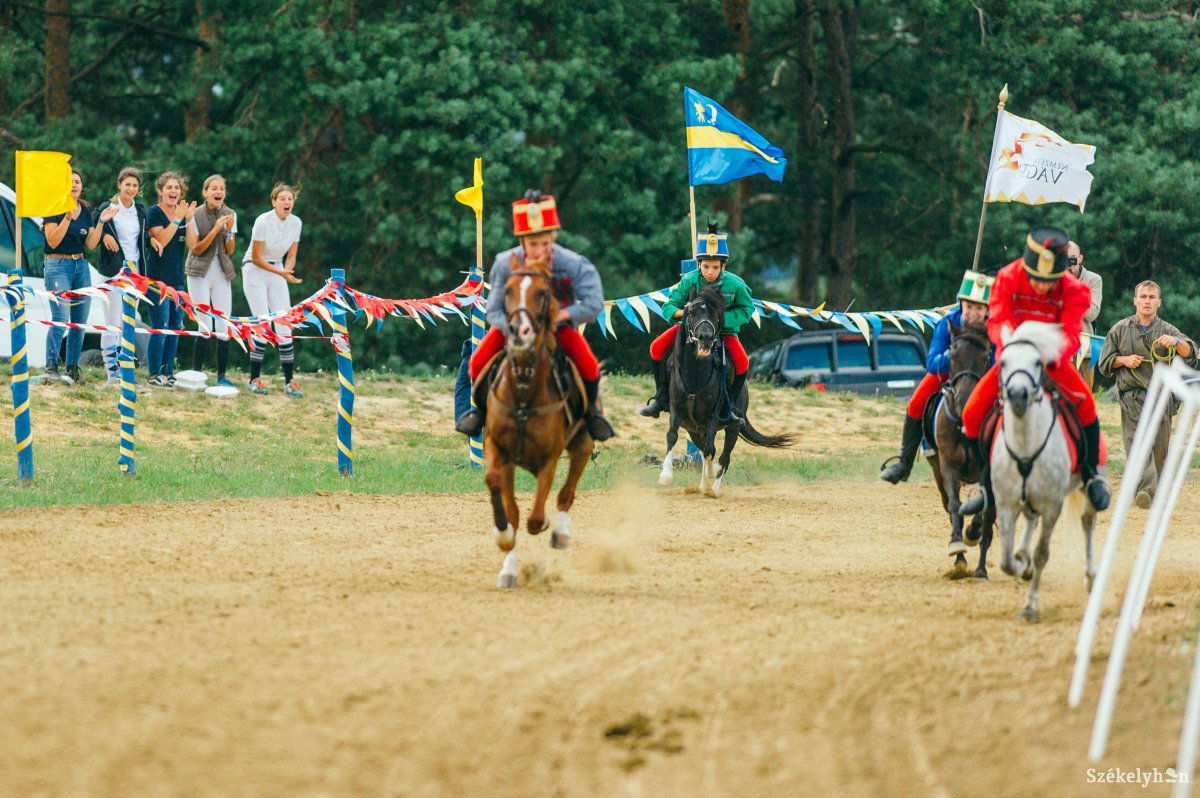 Kishuszár Vágta az Óriáspince-tetőn. Innen Budapestre vezetett a győztes útja, de ott még nem ért véget a történet... Archív • Fotó: Gecse Noémi