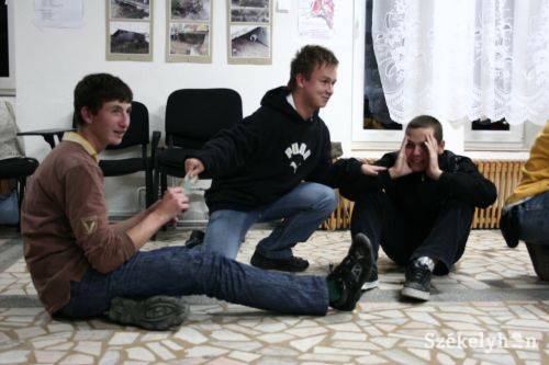 •  Fotó: Archív felvételek: SZIK