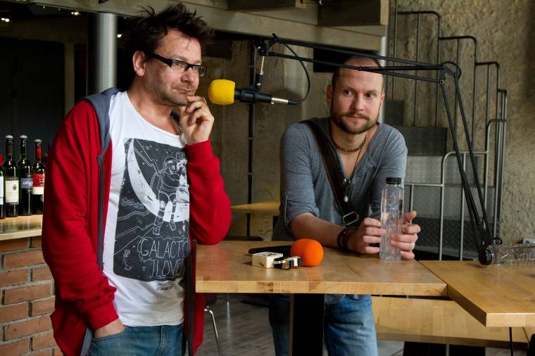 Újra zenél a Kispál és a Borz