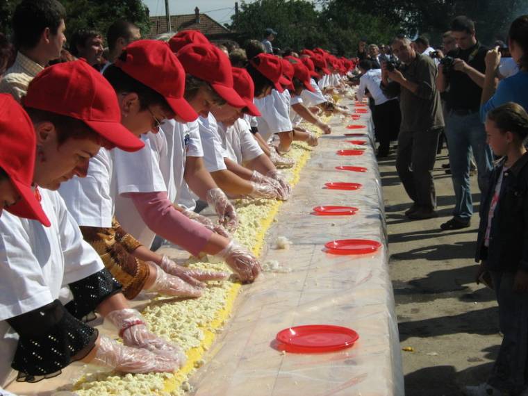 Nemzetközi főzőverseny a torjai falunapokon