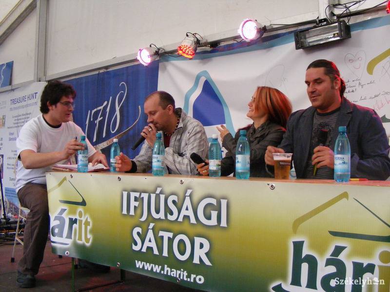 •  Fotó: Both Ildikó