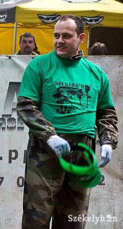 •  Fotó: Henning János