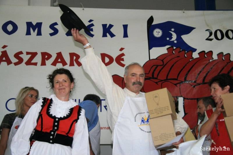 •  Fotó: kolbaszparade.ro