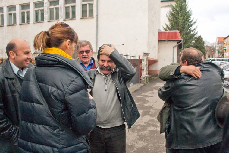Még mindig az önkormányzati ingatlanban lakik a bölöni rendőr