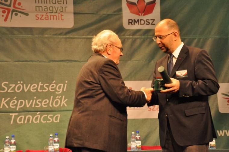 Két háromszéki személy  kapott  Ezüstfenyő díjat