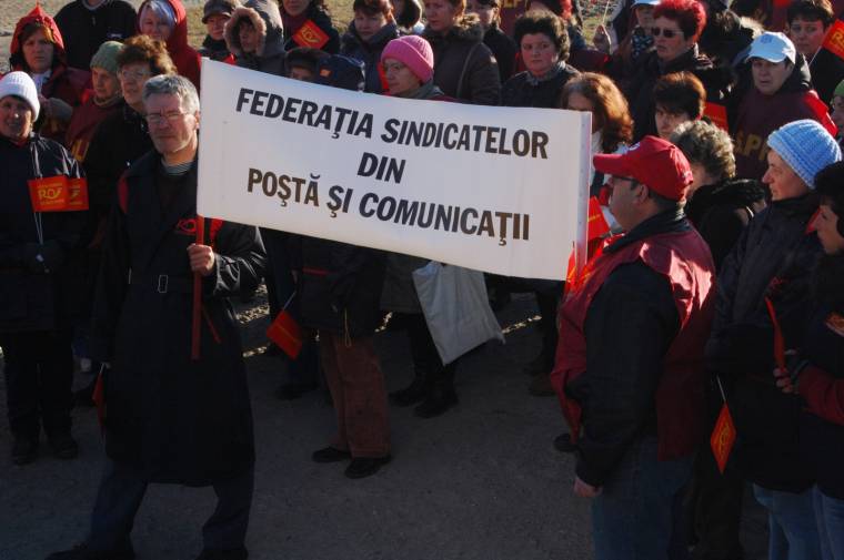 Bukarestben tiltakozott a postások szakszervezete