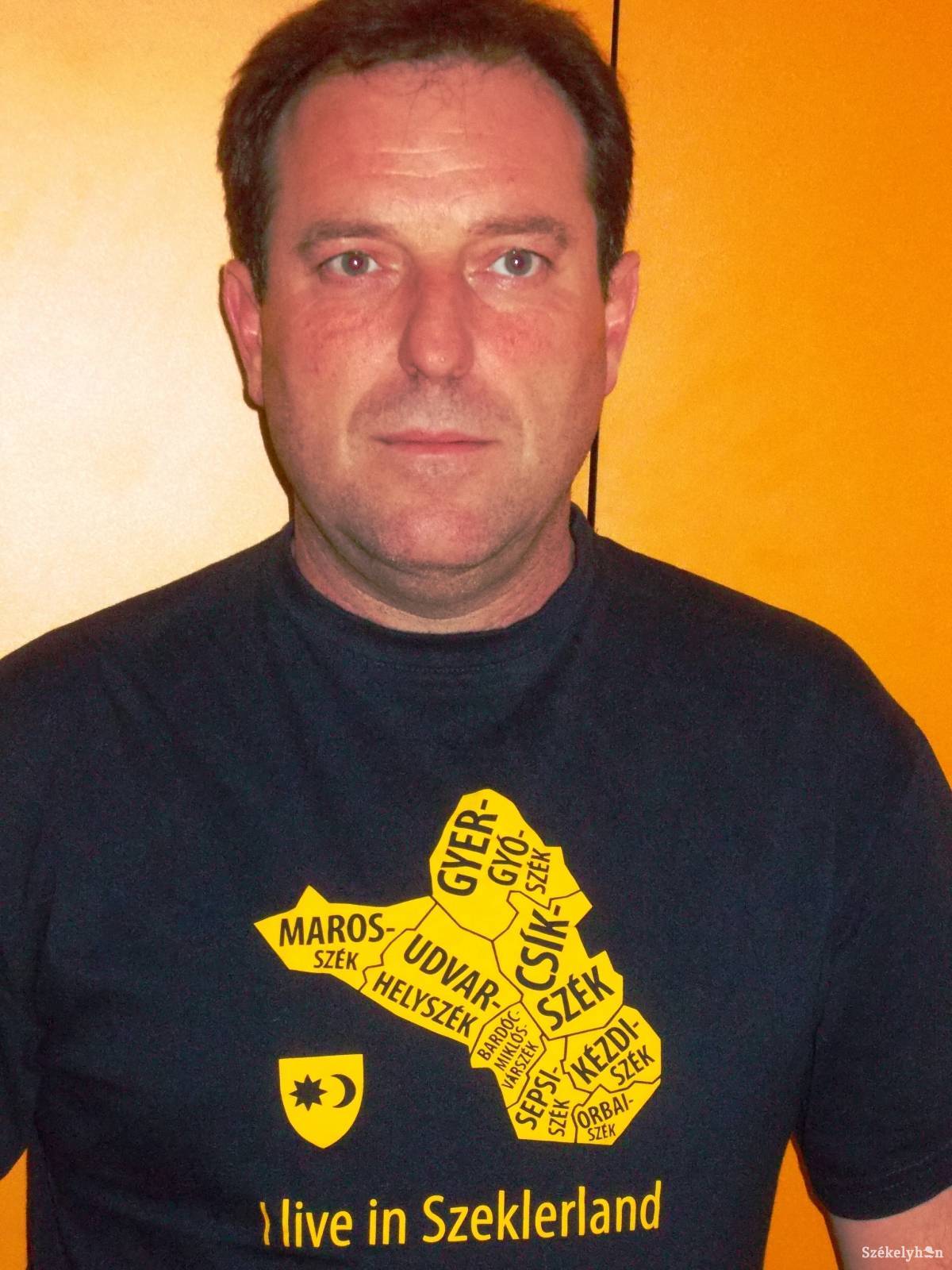 &bullet;  Fotó: Szabó Enikő