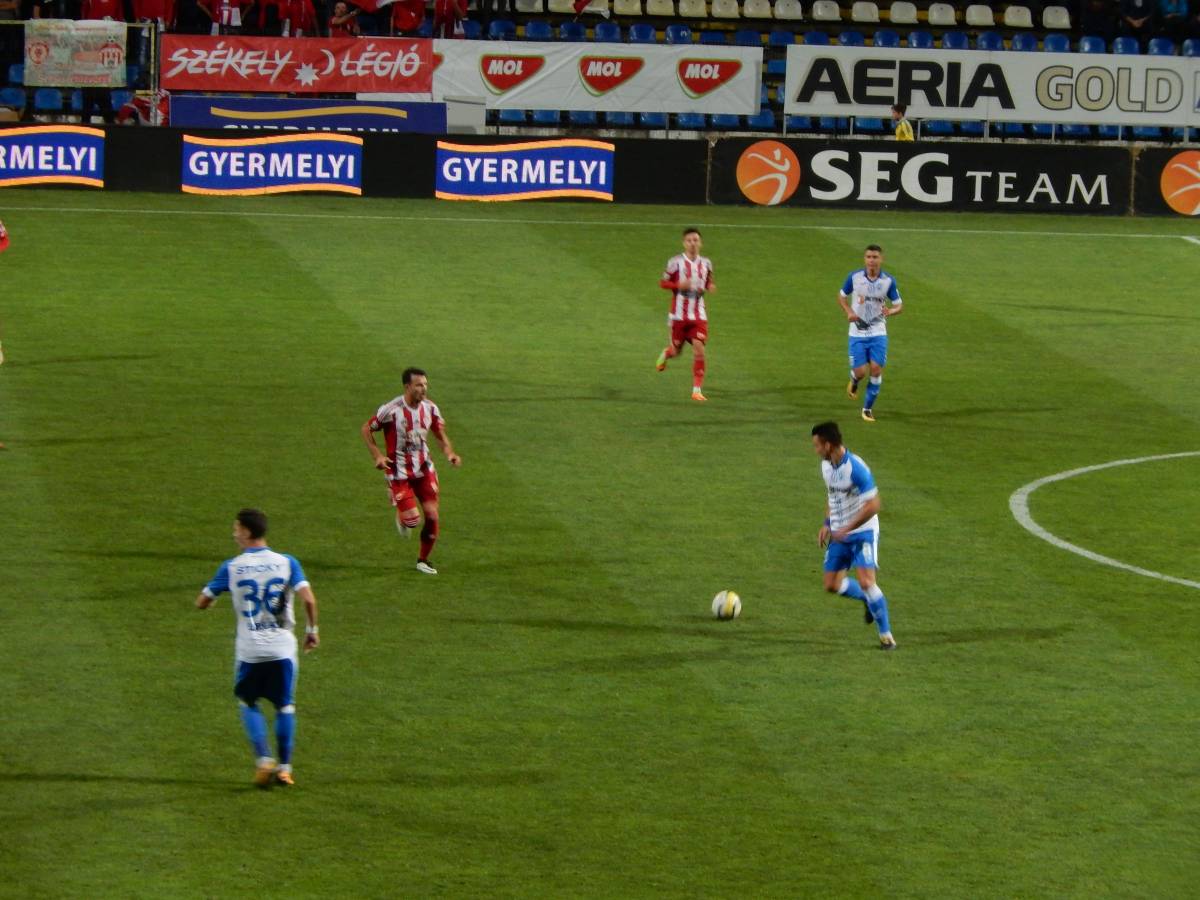 •  Fotó: Sánta Imre