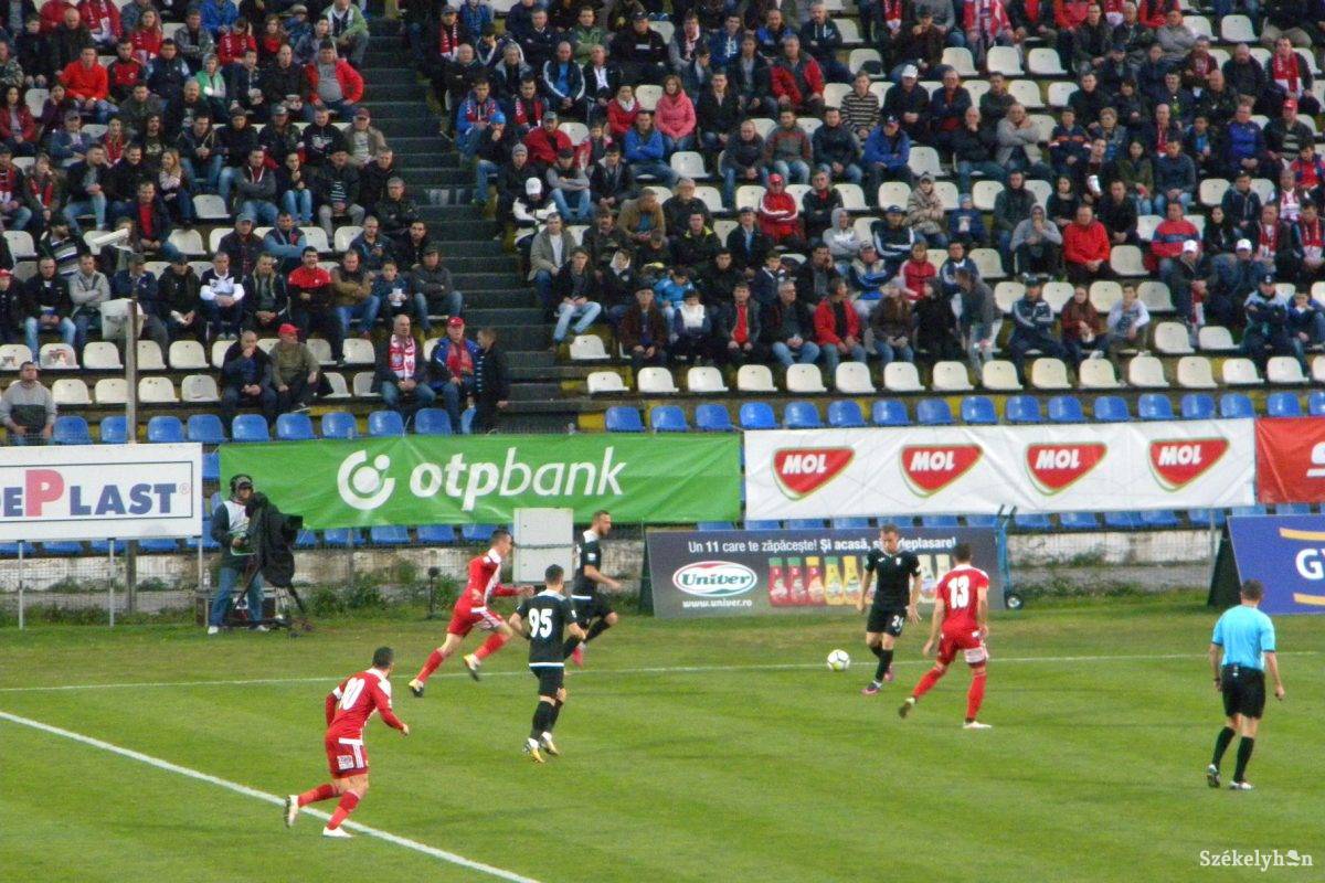 •  Fotó: Sánta Imre