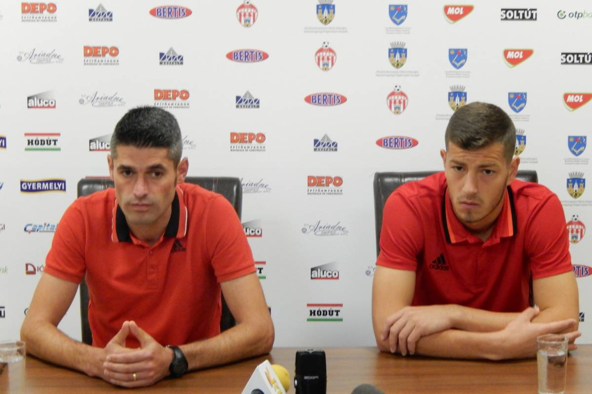 Valentin Suciu és Fejér Béla a hétfői sajtótájékoztatón 