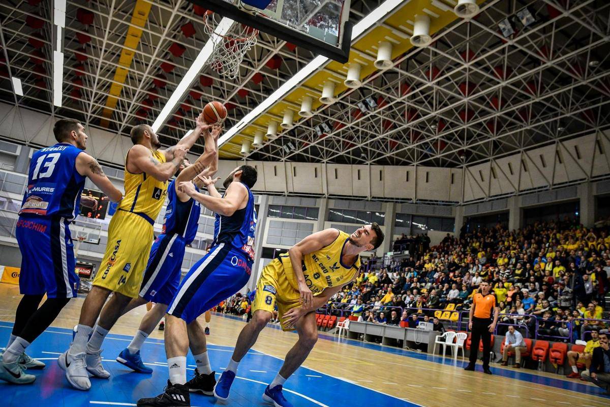 &bullet;  Fotó: Facebook/CSU Sibiu - Dragoș Dumitru