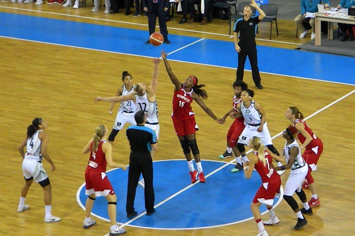 &bullet;  Fotó: Sánta Imre