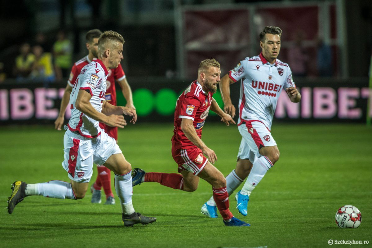 •  Fotó: Pinti Attila