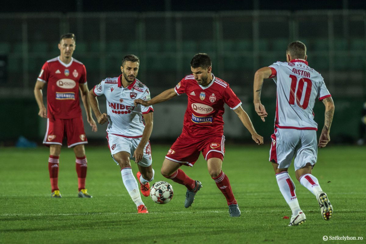 •  Fotó: Pinti Attila