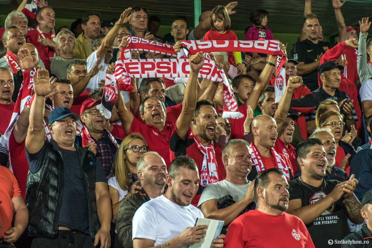 •  Fotó: Pinti Attila